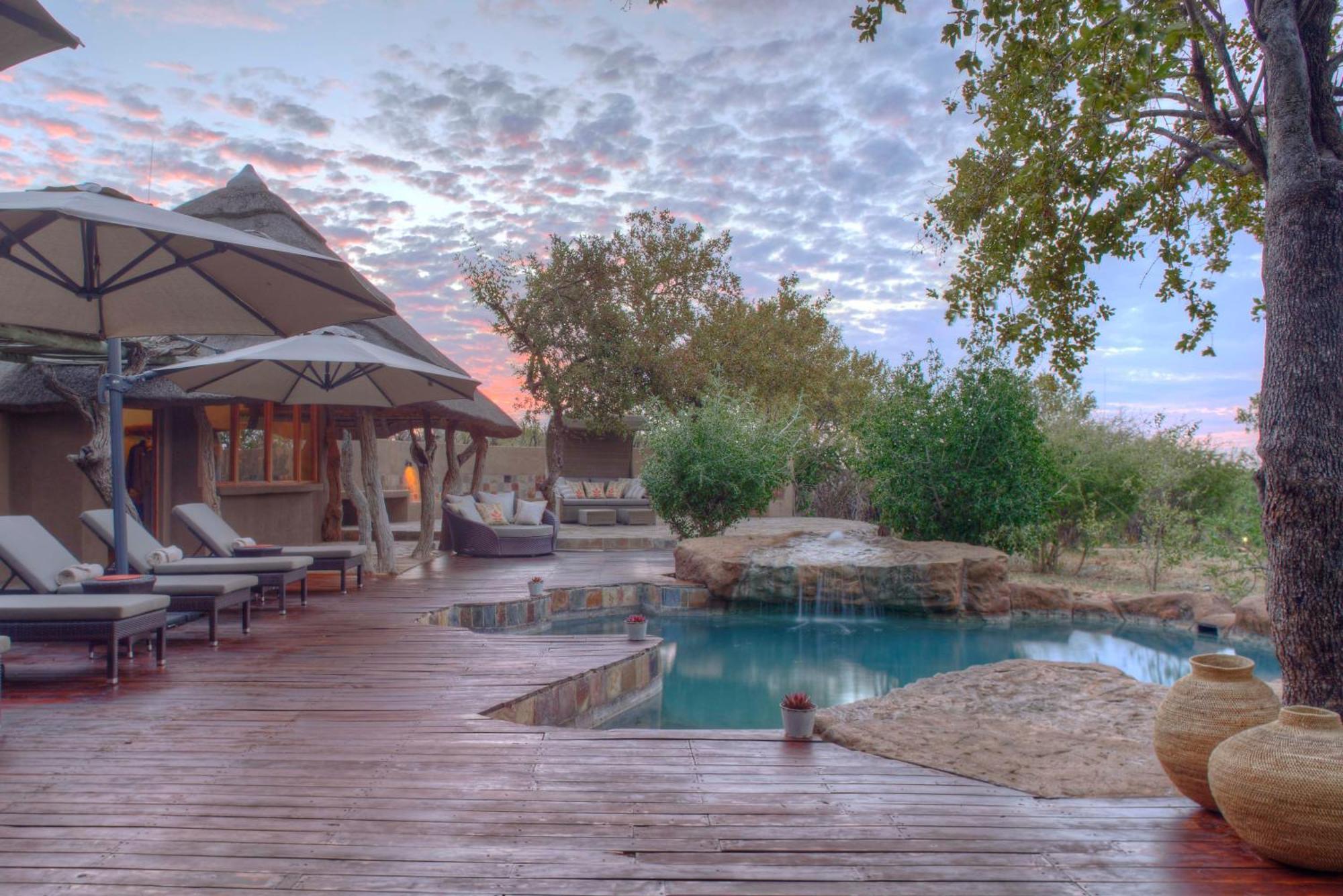 Rhulani Safari Lodge Madikwe Game Reserve Extérieur photo