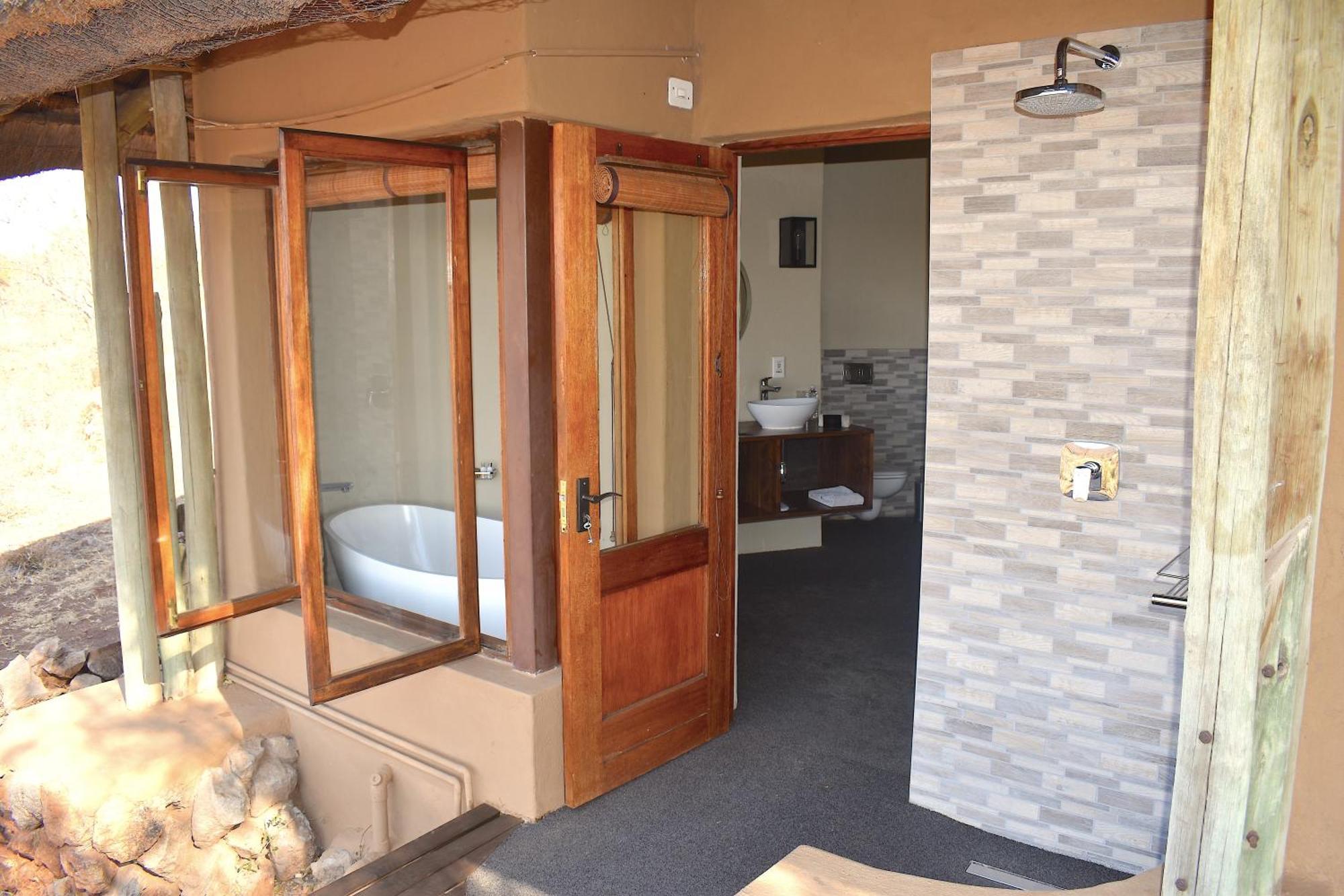 Rhulani Safari Lodge Madikwe Game Reserve Extérieur photo