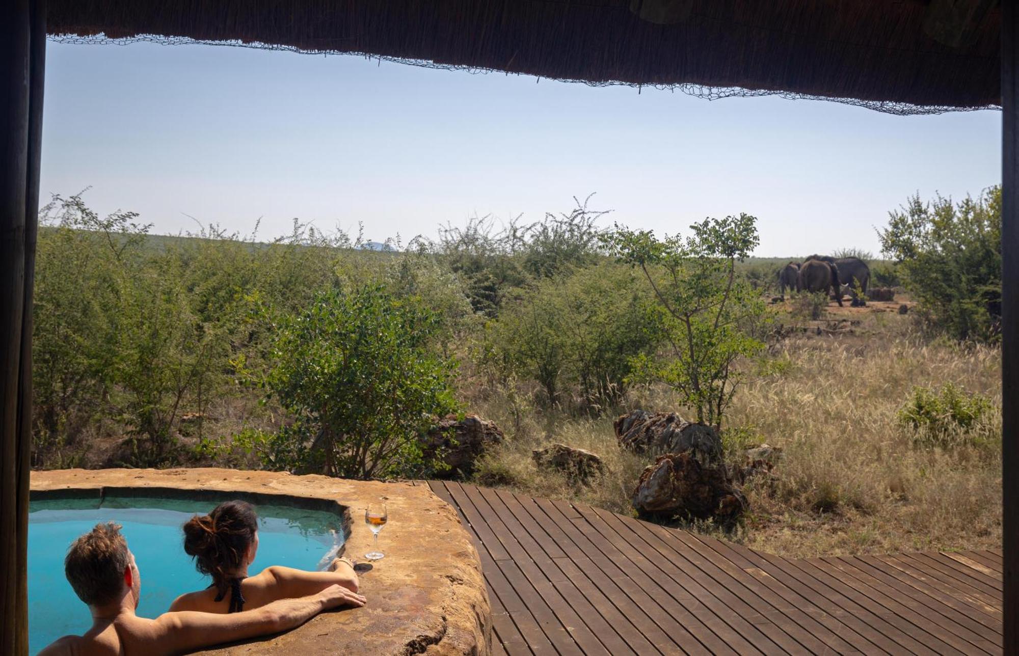 Rhulani Safari Lodge Madikwe Game Reserve Extérieur photo